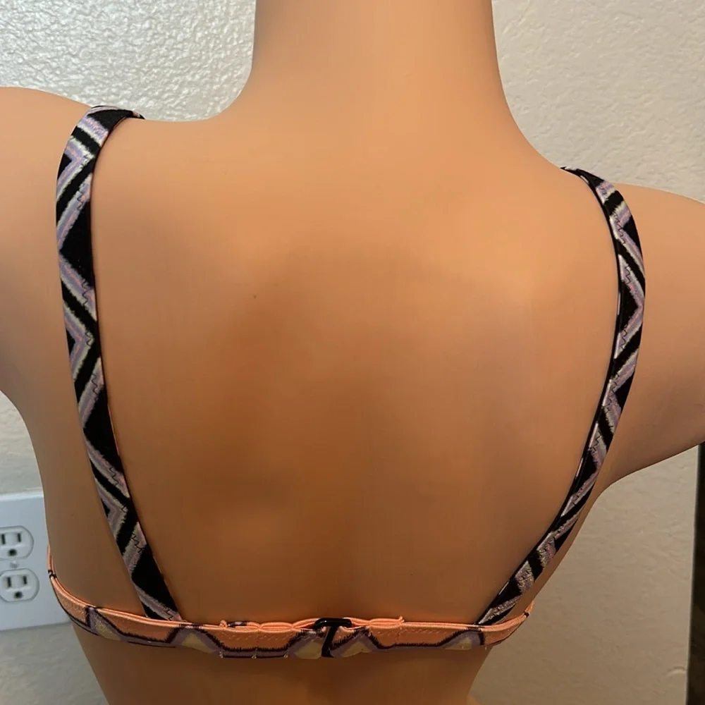 Victoria’s Secret Funky Back Clip Swim Bikini Top